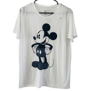 DISNEY Black & White Mickey Mouse Women’s T-Shirt size Large